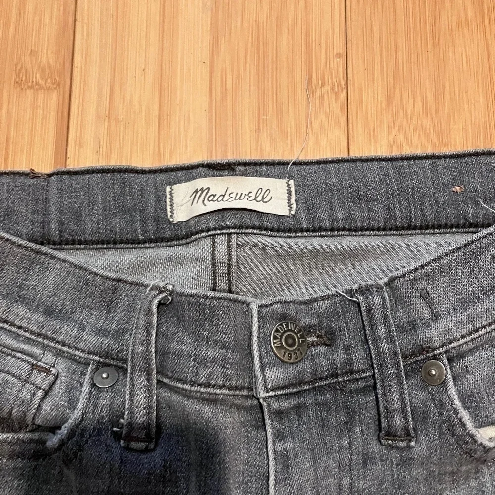 Madewell 9" High Riser Skinny Skinny Jeans Size 27 washed gray - Picture 4 of 7